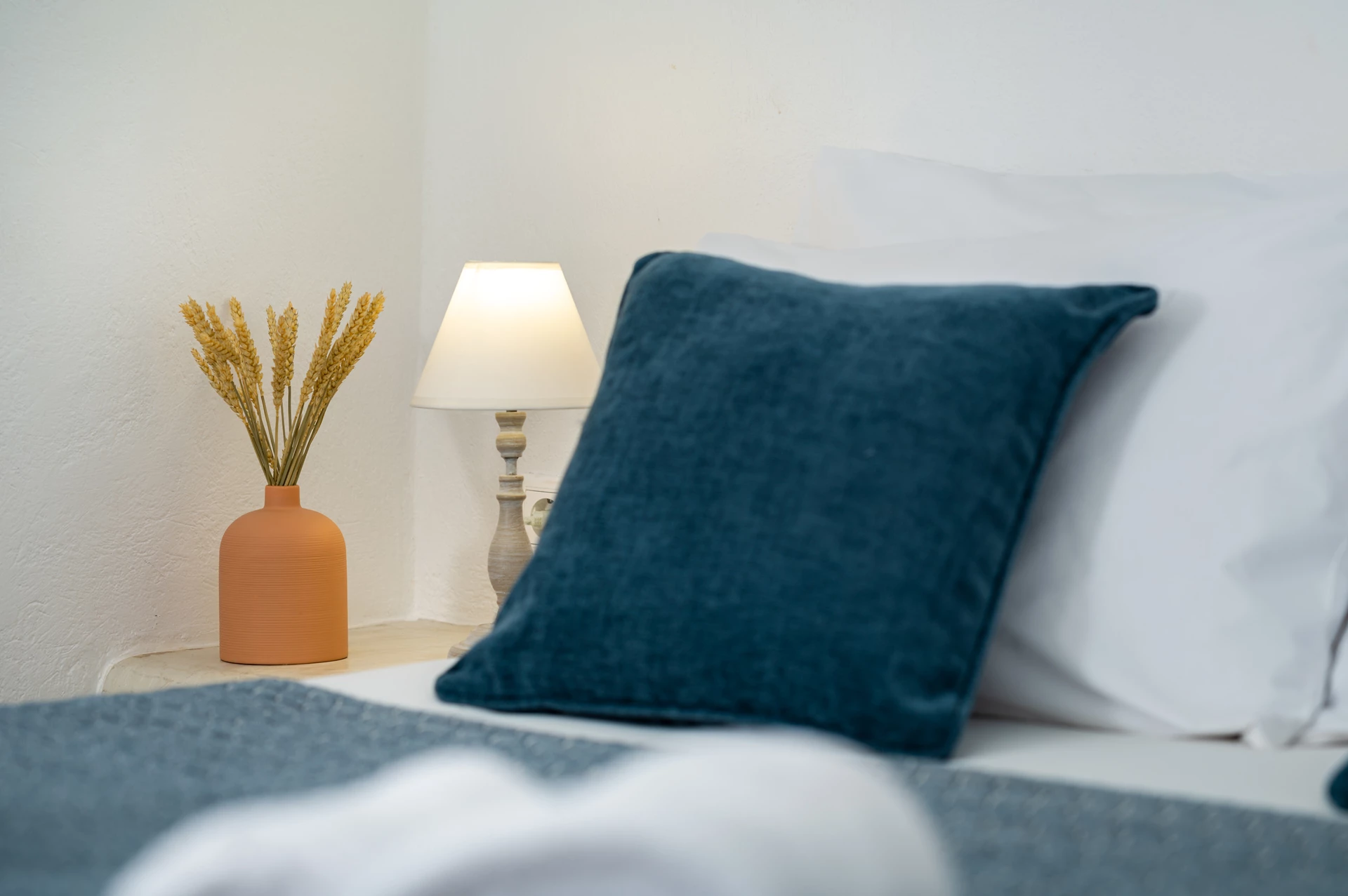 Nykteri Cave Residence